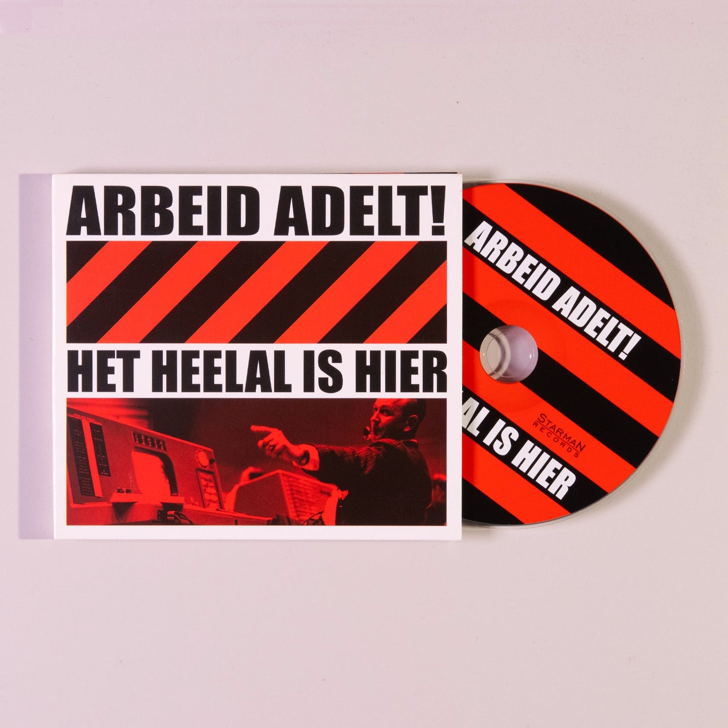 Arbeid Adelt! - Het Heelal is hier CD Open