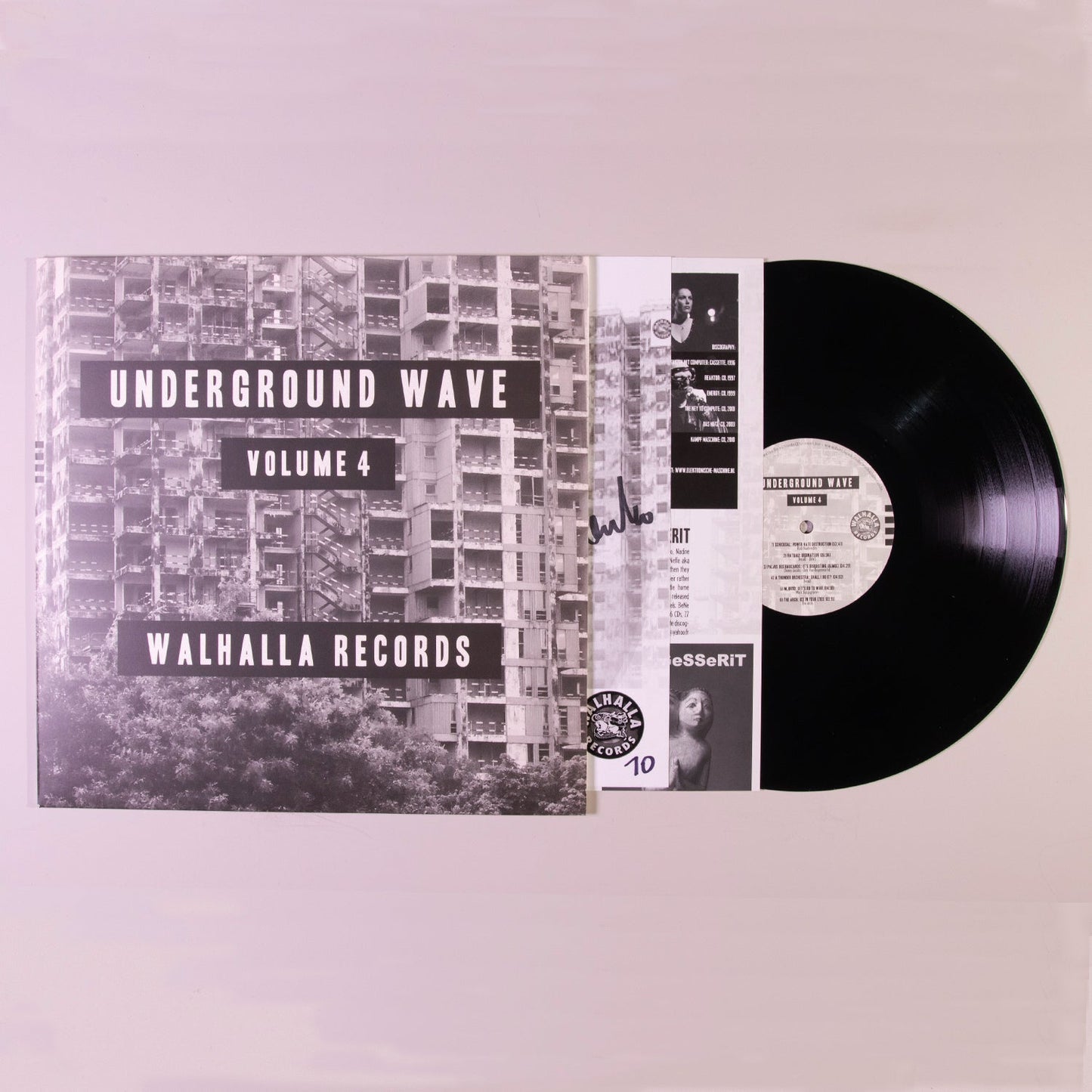 Walhalla - Underground Waves - Volume 4 LP Open